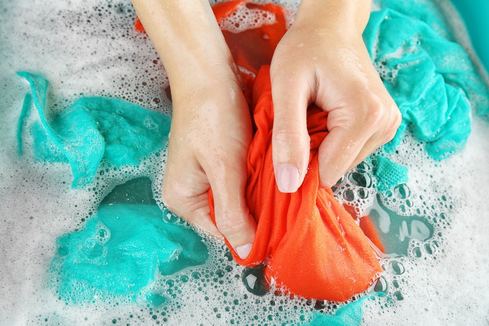 Có nên tái sử dụng quần áo sử dụng một lần trong bảo hộ?