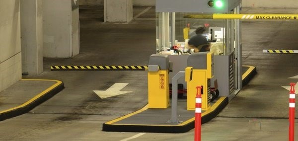 Giải pháp giúp chung cư bảo vệ và kiểm soát lượng xe ra vào hầm, gara