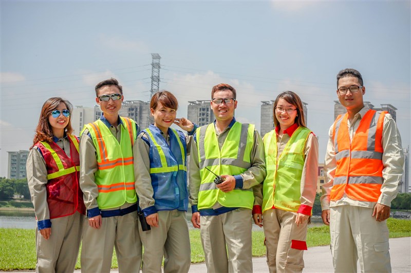 CHỌN TRANG PHỤC BẢO HỘ LAO ĐỘNG ĐÚNG CÁCH