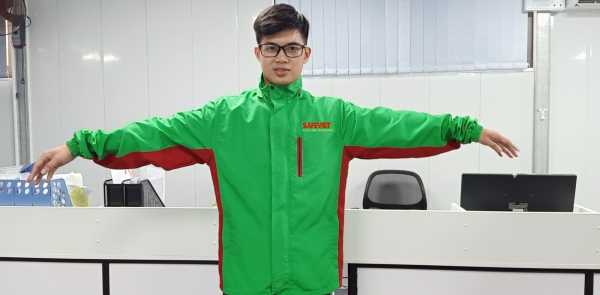 Áo Khoác Đồng Phục Vải Gió