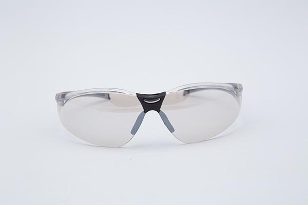 Kính BHLĐ A800 Trắng